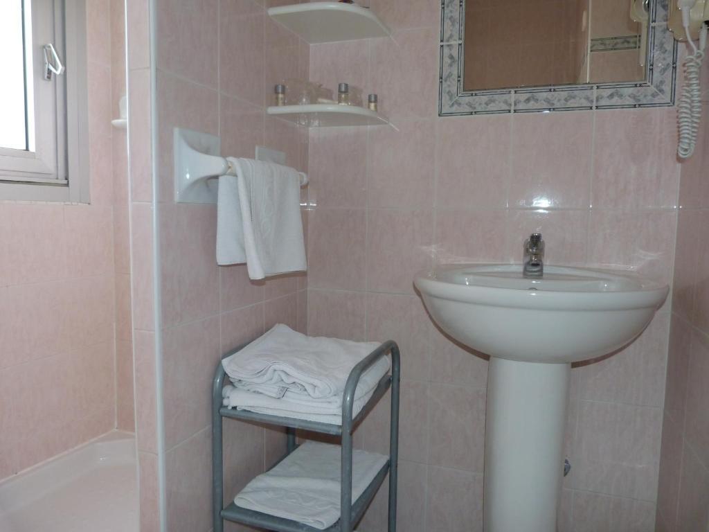 Hotel La Caravelle Frejus Bilik gambar