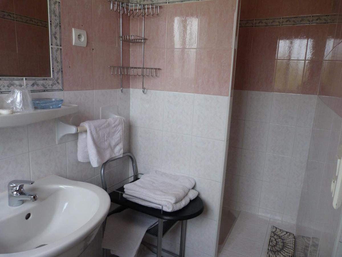Hotel La Caravelle Frejus Luaran gambar